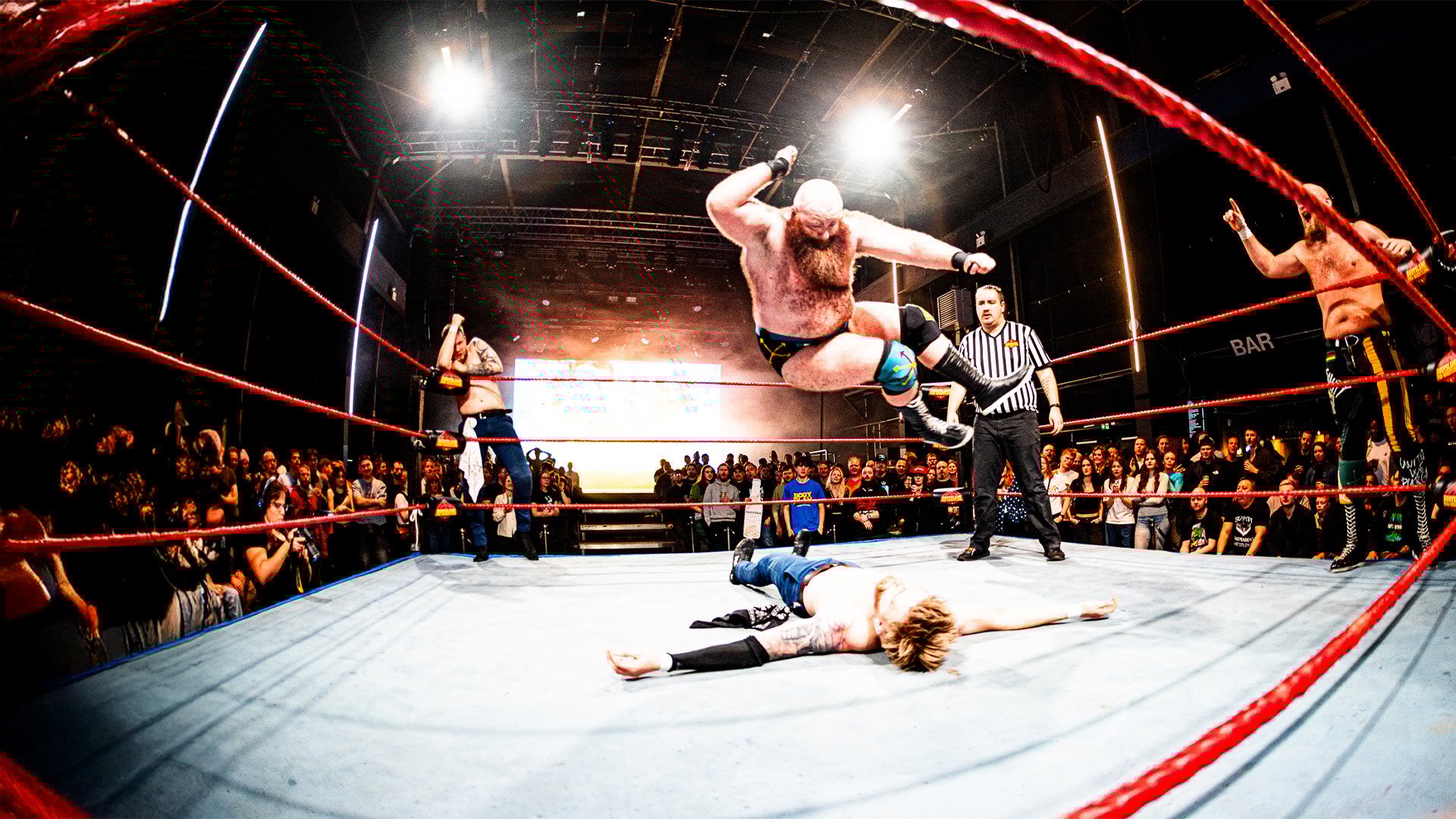 Bodyslam-Wrestling hero