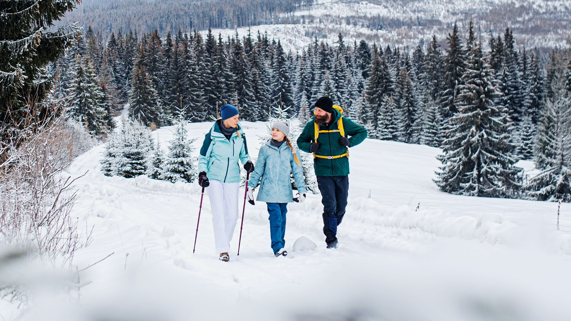Hero familie i på skiferie